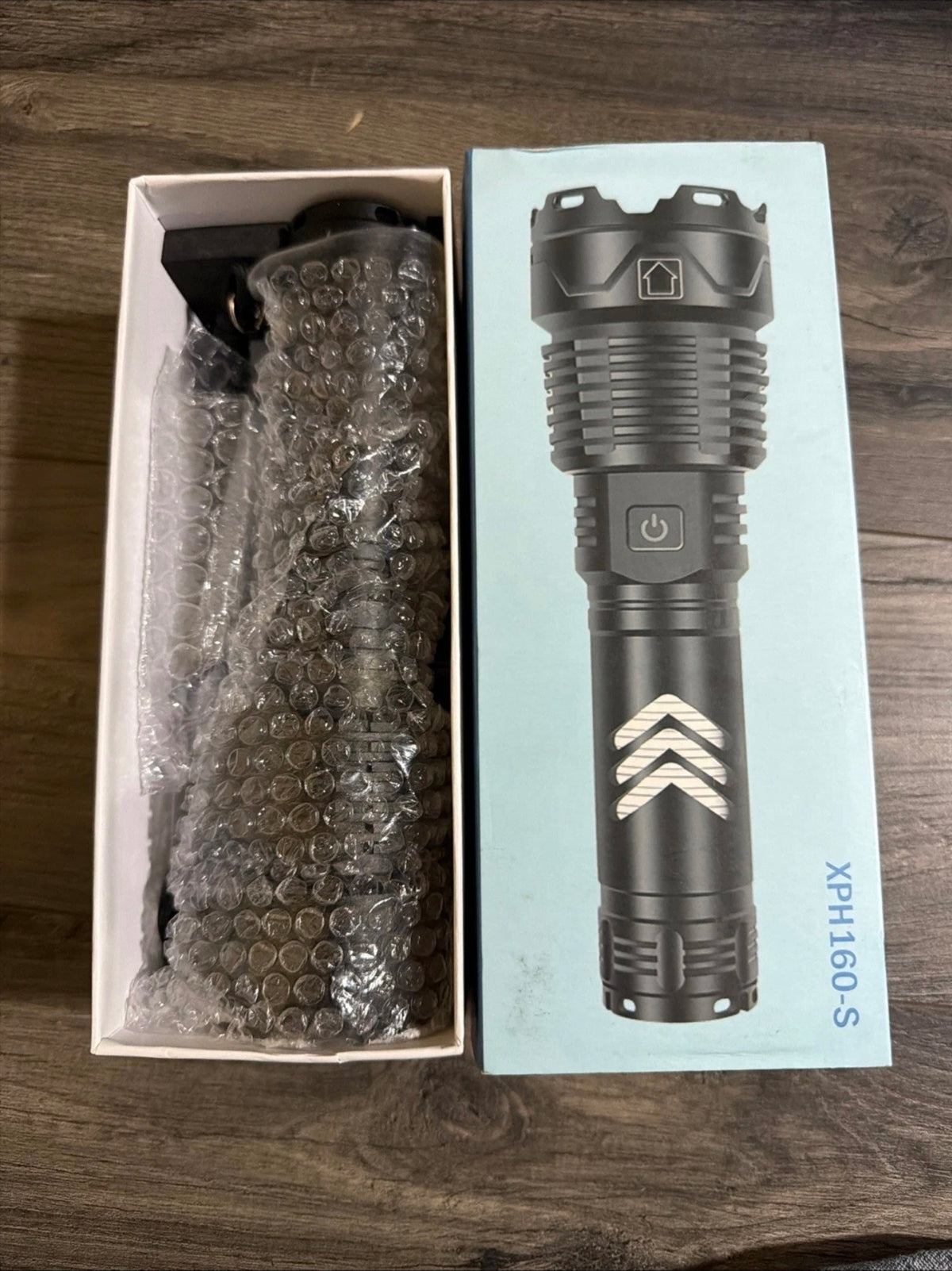 High Lumen XPH160-S